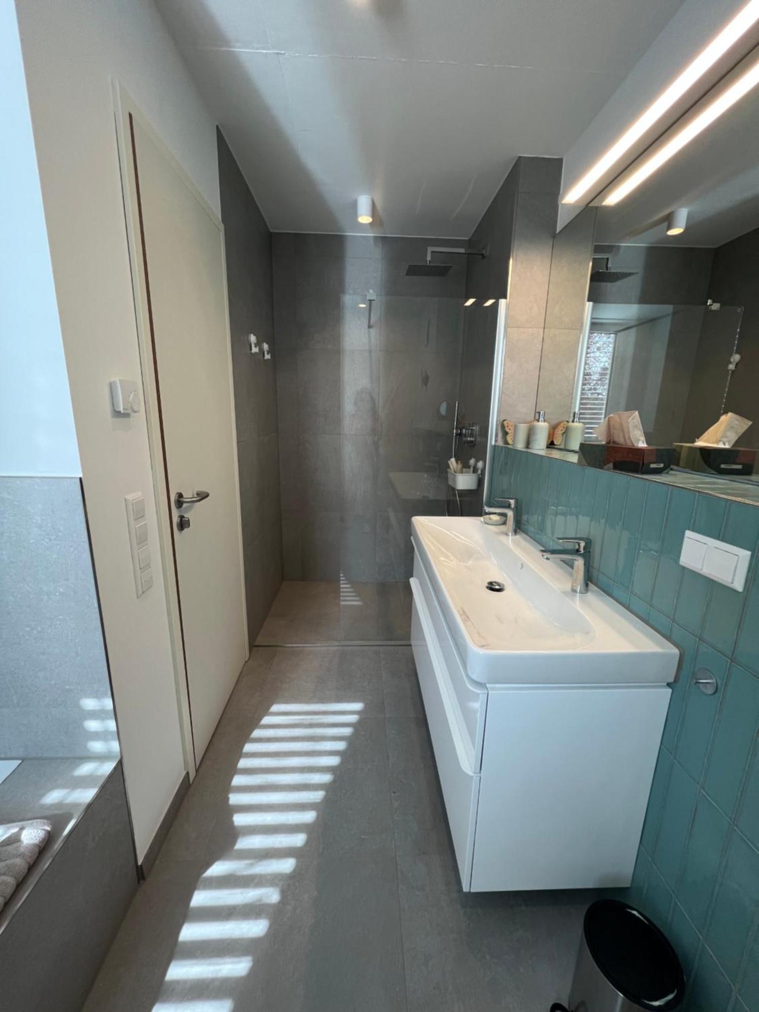 Luxuswohnung In Villa Mit Fantastischem Blick Karlsruhe Exterior foto